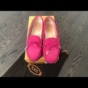 Tod’s Suede Loafer size 7